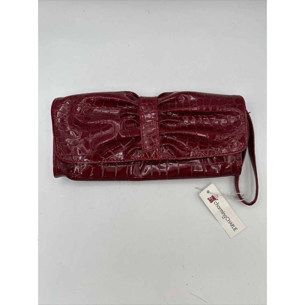 Charming Charlie Dark Red  Croc Embossed Faux Leather Clutch Wristlet Purse‎